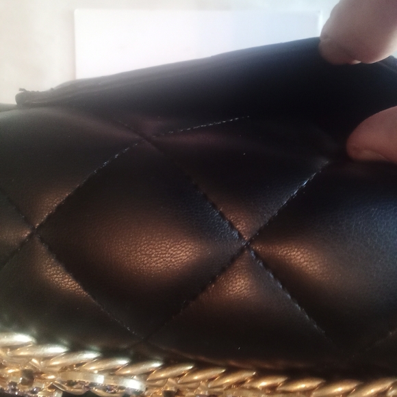 New Chanel Crossbody - Picture 8 of 9